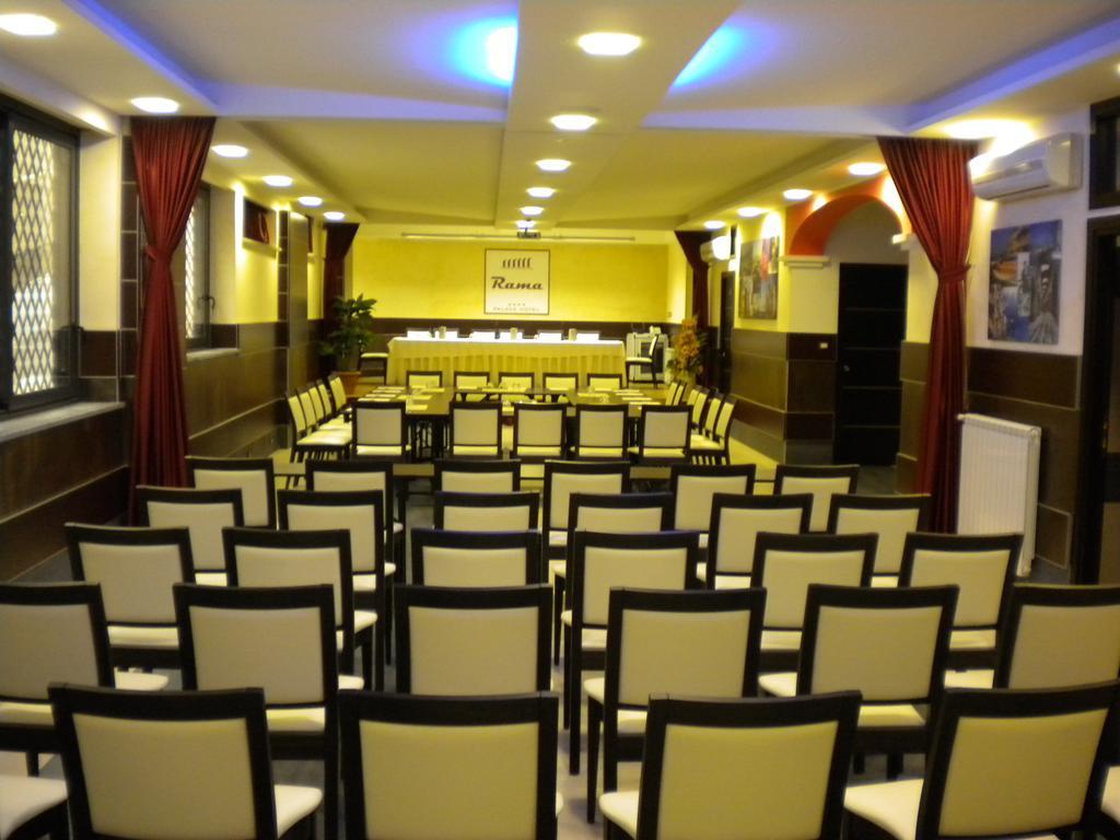 Rama Palace Hotel Casalnuovo Di Napoli Buitenkant foto