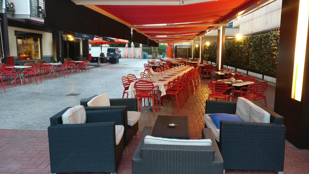 Rama Palace Hotel Casalnuovo Di Napoli Buitenkant foto