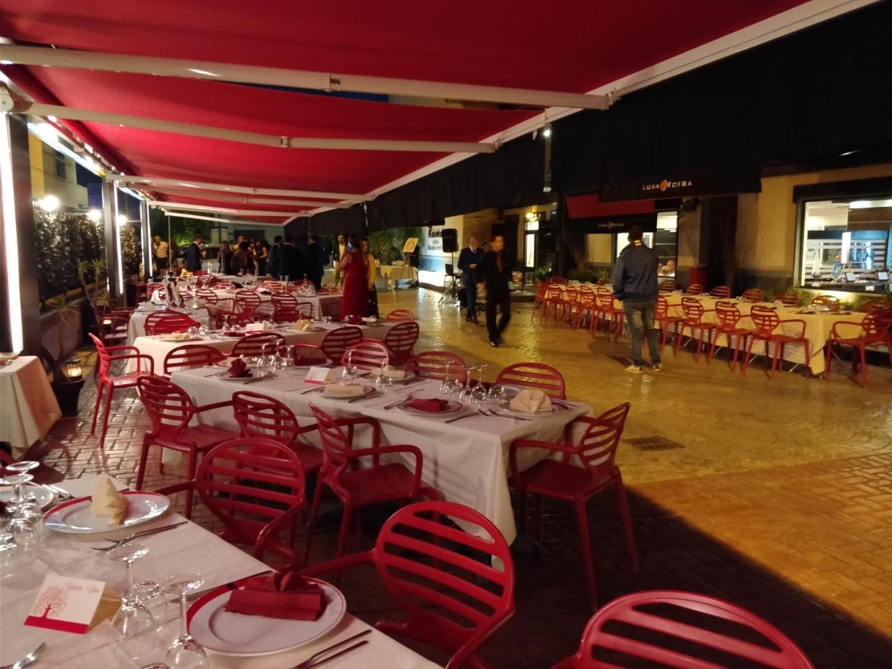 Rama Palace Hotel Casalnuovo Di Napoli Buitenkant foto